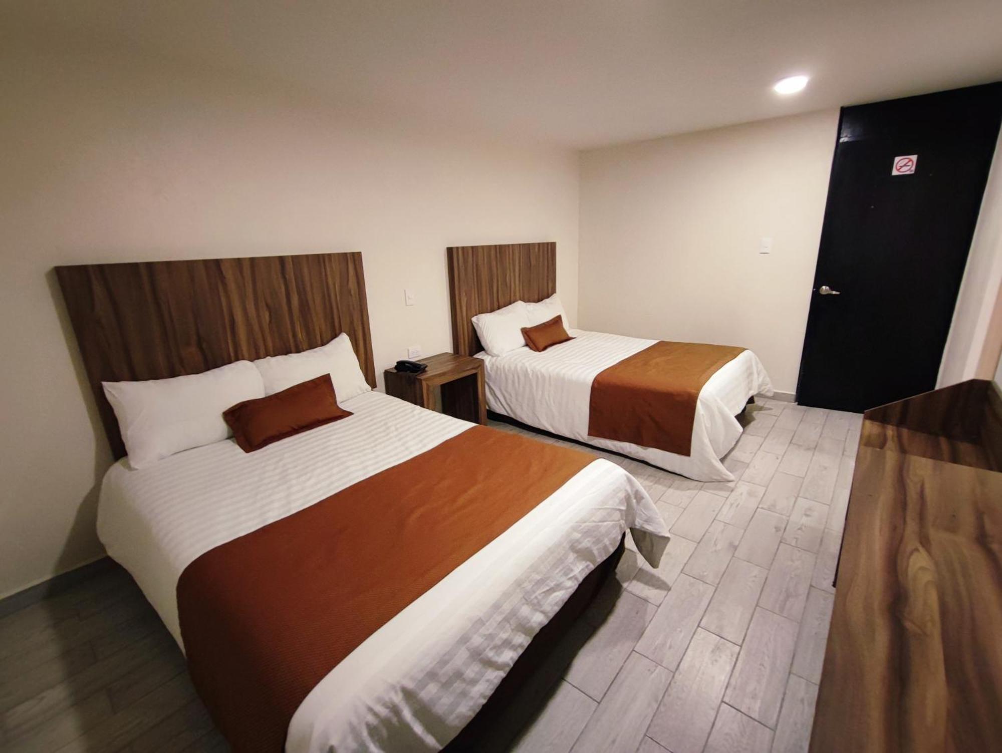 Hotel Plaza Morelos Toluca Zewnętrze zdjęcie