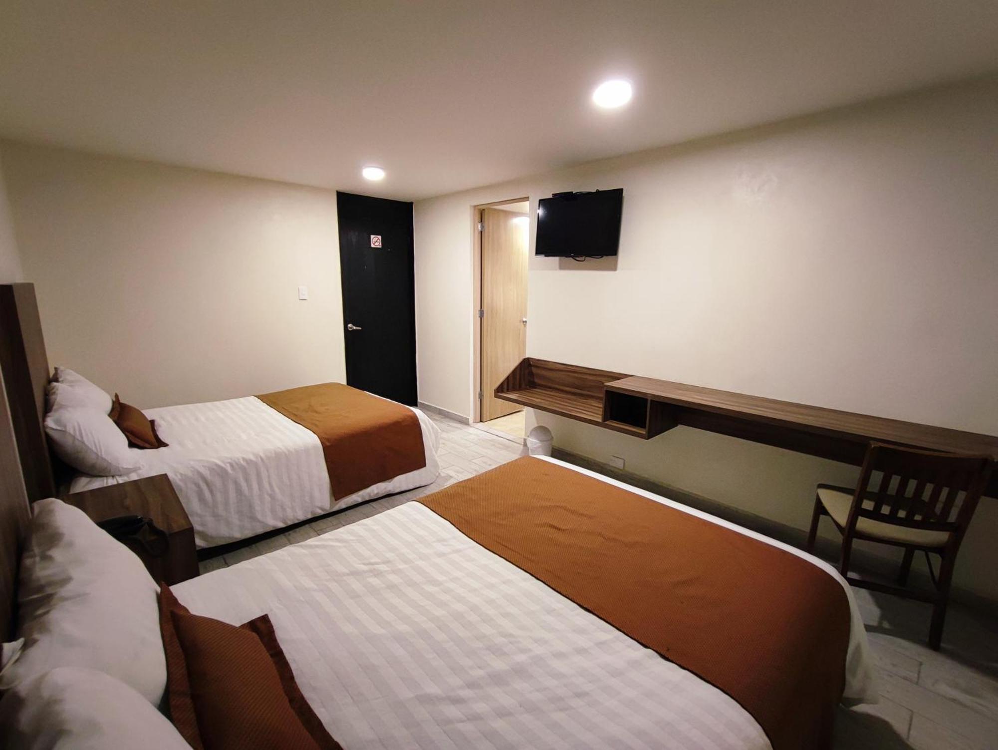Hotel Plaza Morelos Toluca Zewnętrze zdjęcie
